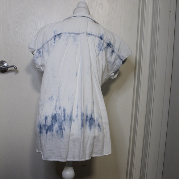 ⛄️Rock And Republic Studded Blue & White Tie-Dye Loose Buttoned Shirt Size Large - Picture 15 of 16